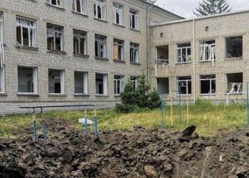 С начала войны враг обстрелял 117 харьковских школ 