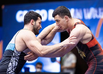 Семен Новиков выиграл международный турнир по греко-римской борьбе Семен Новиков выиграл международный турнир по греко-римской борьбе