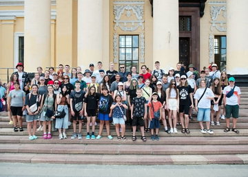 Ще 100 дітей з Харківщини вирушили на відпочинок до Івано-Франківщини Ще 100 дітей з Харківщини вирушили на відпочинок до Івано-Франківщини