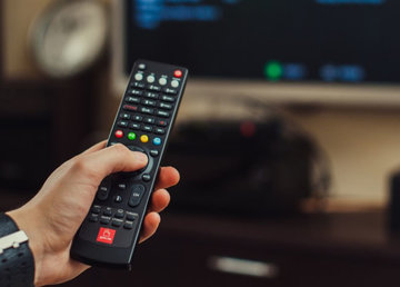 Що робити, якщо пульт від телевізора вийшов з ладу чи зник?