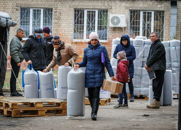 «Щодня евакуйовуємо більше ста людей з небезпечних територій Харківщини», - Олег Синєгубов «Щодня евакуйовуємо більше ста людей з небезпечних територій Харківщини», - Олег Синєгубов