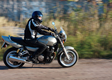 Сколько можно ездить на старом масле и чем это грозит двигателю?