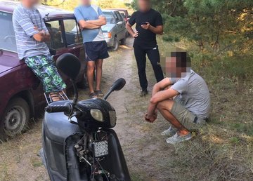 Следователи Харьковщины сообщили о подозрении мужчине за угон мопеда Следователи Харьковщины сообщили о подозрении мужчине за угон мопеда