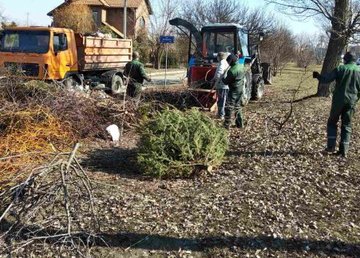 Слободской район приводят в порядок после зимы