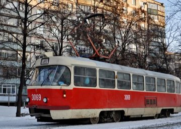 Снегопад не повлиял на работу электротранспорта в Харькове 