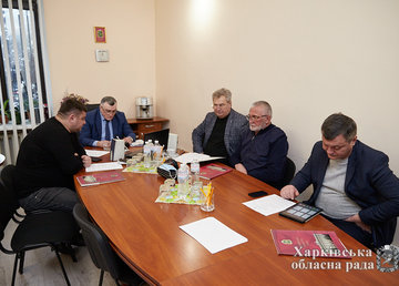 Состоялось заседание комиссии по вопросам аграрной политики, земельных отношений и социального развития села Состоялось заседание комиссии по вопросам аграрной политики, земельных отношений и социального развития села