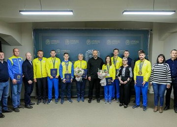 Спортсмени Харківщини отримали відзнаки начальника ОВА Олега Синєгубова за успішний виступ на Дефлімпійських іграх