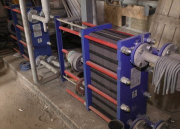 «Теплосети» устанавливают новые тепловые пункты