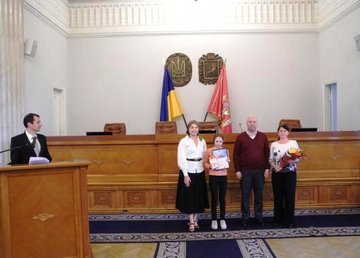 Ежегодные стипендии «Надежда Слобожанщины» получили 30 учеников школ эстетического воспитания области