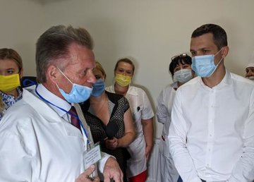 В Богодуховскую центральную районную больницу передали 2 новых аппарата ИВЛ