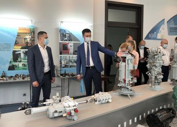 Председатель ХОГА посетил завод ФЭД и Харьковское авиационное конструкторское бюро