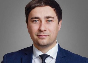 «Я, як голова Держгеокадастру, передам земельні повноваження народу». Роман Лещенко