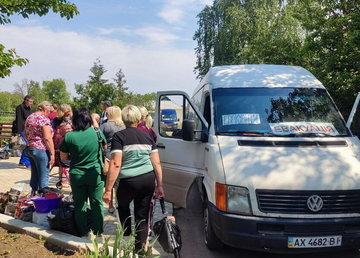 Триває евакуація маломобільних груп населення Триває евакуація маломобільних груп населення