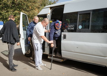 Триває евакуація родин із дітьми з громад Куп‘янщини