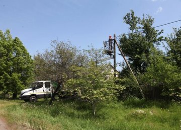 У Чугуївському районі до електромережі підключили ще один населений пункт