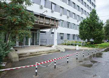 У Харківській обласній травматологічній лікарні тривають відновлювальні роботи