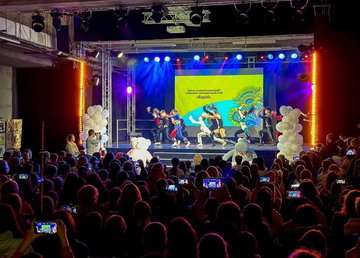 У Харківській області вперше відбувся соціальний мистецький проєкт «Обійми дитину» У Харківській області вперше відбувся соціальний мистецький проєкт «Обійми дитину»