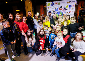 У Харкові для більш ніж 70 дітей-переселенців влаштували свято