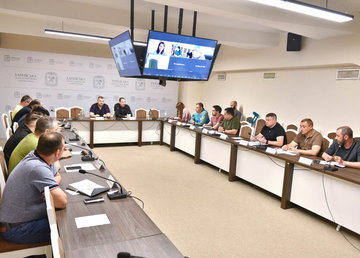 У ХОВА на засіданні групи «Прозорість та підзвітність» розглянули перебіг забезпечення лісоматеріалами для будівництва фортифікаційних споруд