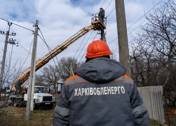 У селі Циркуни повернули електрику для понад 50% споживачів