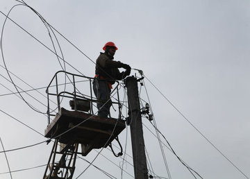 У селі Українське Харківського району відновили електропостачання