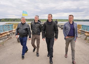 У Старому Салтові відновлюють амбулаторію та зводять модульні будинки