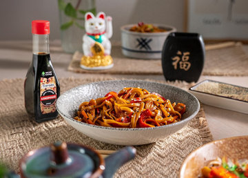 Удон з куркою: переваги страви та як її приготувати