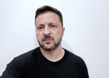 Україна не буде просто чекати, коли Росія дозріє до завершення війни – звернення Президента