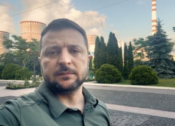 Усі, хто допомагатиме агресору, отримають відповідь України та всього світу – звернення Президента Володимира Зеленського