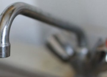 В части Немышлянского и Индустриального районов временно отключена горячая вода 