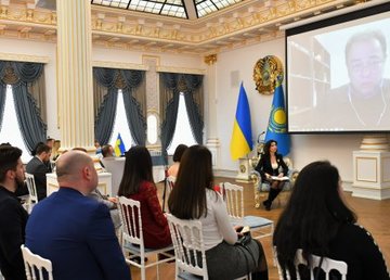 В городе презентовали книгу Посла Украины в Японии о современной внешней политике В городе презентовали книгу Посла Украины в Японии о современной внешней политике