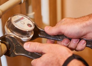 В городе продолжают бесплатно установку счетчиков 