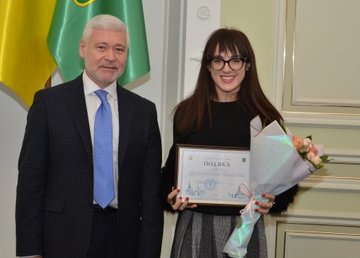 В городском совете поздравили работников радио и телевидения 