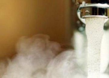 В Харькове горячую воду вернули почти в 3 тысячи домов В Харькове горячую воду вернули почти в 3 тысячи домов