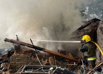 В Харькове и области ликвидировали 12 пожаров из-за обстрелов  В Харькове и области ликвидировали 12 пожаров из-за обстрелов