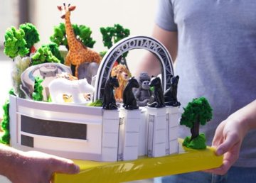 В Харькове изготовили сладкую модель зоопарка с его обитателями
