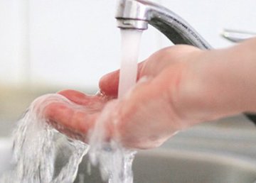 В Харькове намерены улучшить качество питьевой воды В Харькове намерены улучшить качество питьевой воды