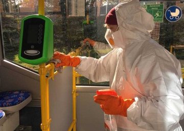 В Харькове общественный транспорт проходит ежедневную дезинфекцию В Харькове общественный транспорт проходит ежедневную дезинфекцию
