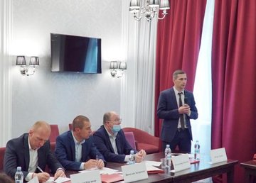 В Харькове обсудили возможности женщин в предпринимательстве в отрасли легкой промышленности