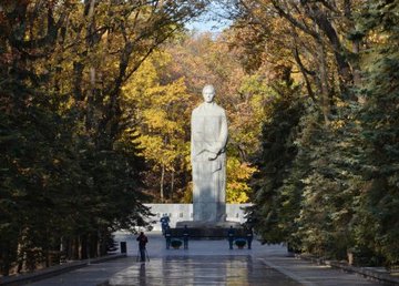 В Харькове отмечают 76-ю годовщину освобождения Украины В Харькове отмечают 76-ю годовщину освобождения Украины