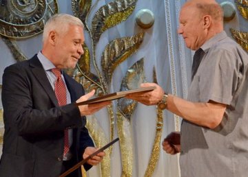 В Харькове отметили 95-летие украинского волейбола В Харькове отметили 95-летие украинского волейбола