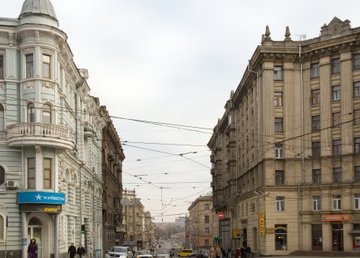 В Харькове переименуют названия трех улиц и района, связанных с РФ В Харькове переименуют названия трех улиц и района, связанных с РФ