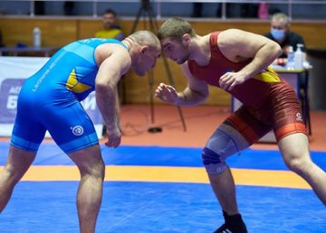 В Харькове проходит чемпионат Украины по вольной борьбе 