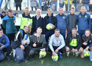 В Харькове прошел турнир по уличному футболу «Битва районов» В Харькове прошел турнир по уличному футболу «Битва районов»