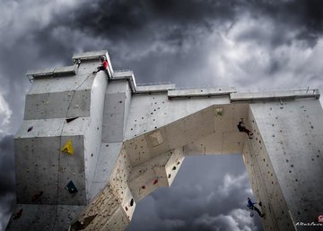 В Харькове прошли финальные соревнования в рамках Чемпионата Украины по скалолазанию В Харькове прошли финальные соревнования в рамках Чемпионата Украины по скалолазанию