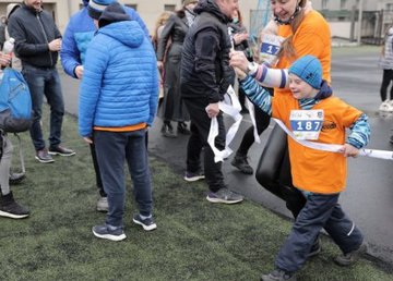 В Харькове провели первый забег с участием «солнечных» детей В Харькове провели первый забег с участием «солнечных» детей