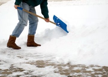 В Харькове проводят рейды по проверке уборки снега В Харькове проводят рейды по проверке уборки снега
