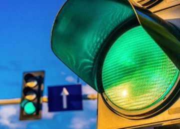 В Харькове работают над созданием «зеленой волны» В Харькове работают над созданием «зеленой волны»