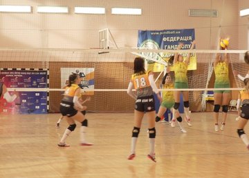 В Харькове стартовал женский волейбольный чемпионат Украины В Харькове стартовал женский волейбольный чемпионат Украины