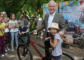 В Харькове стартовала череда детских праздников